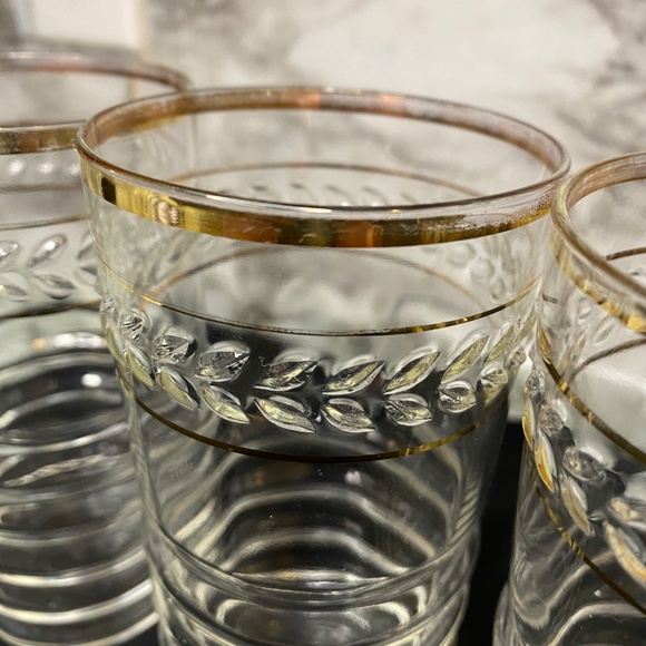 * Federal Glass Co Gold Banded Curvy Rippled Glass Leaf Detail MCM set Of 4 - Picture 3 of 7